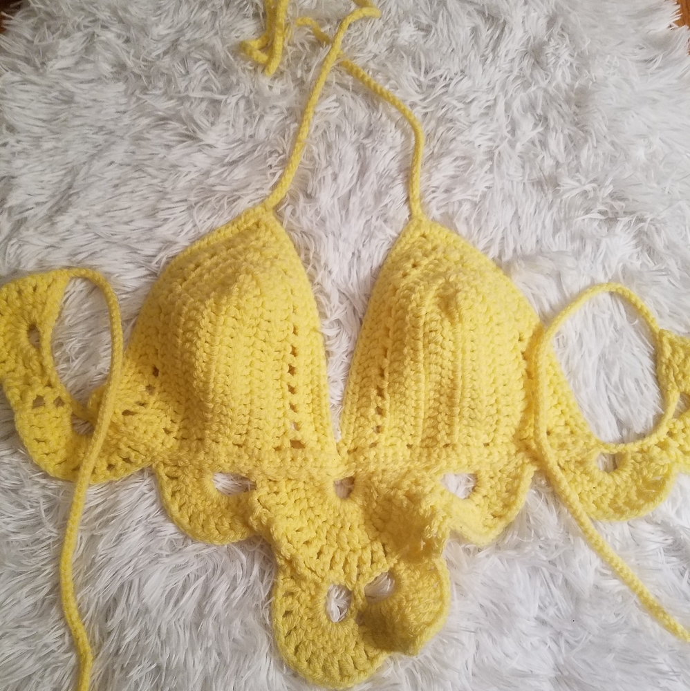 Sunny Crochet Halter Crop Top